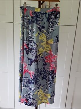Vintage Vivienne Tam Long Maxi Skirt Womens 6 Lavender and Gray Floral